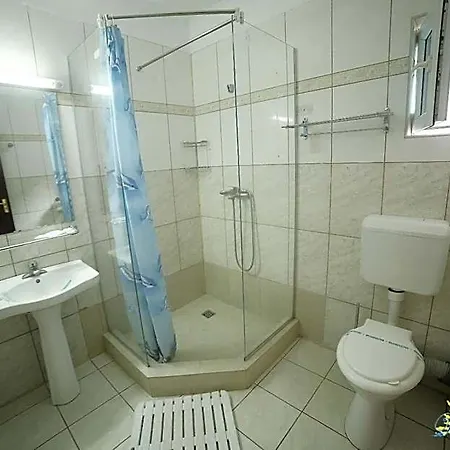 Diandra Hotel 3*