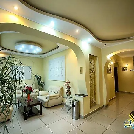 Diandra Hotel 3*